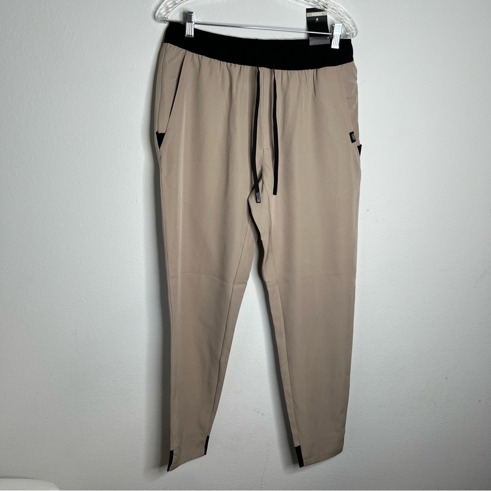 LEG3ND Mens Stretch Performance Jogger Pants Beige, Black Sz Medium New